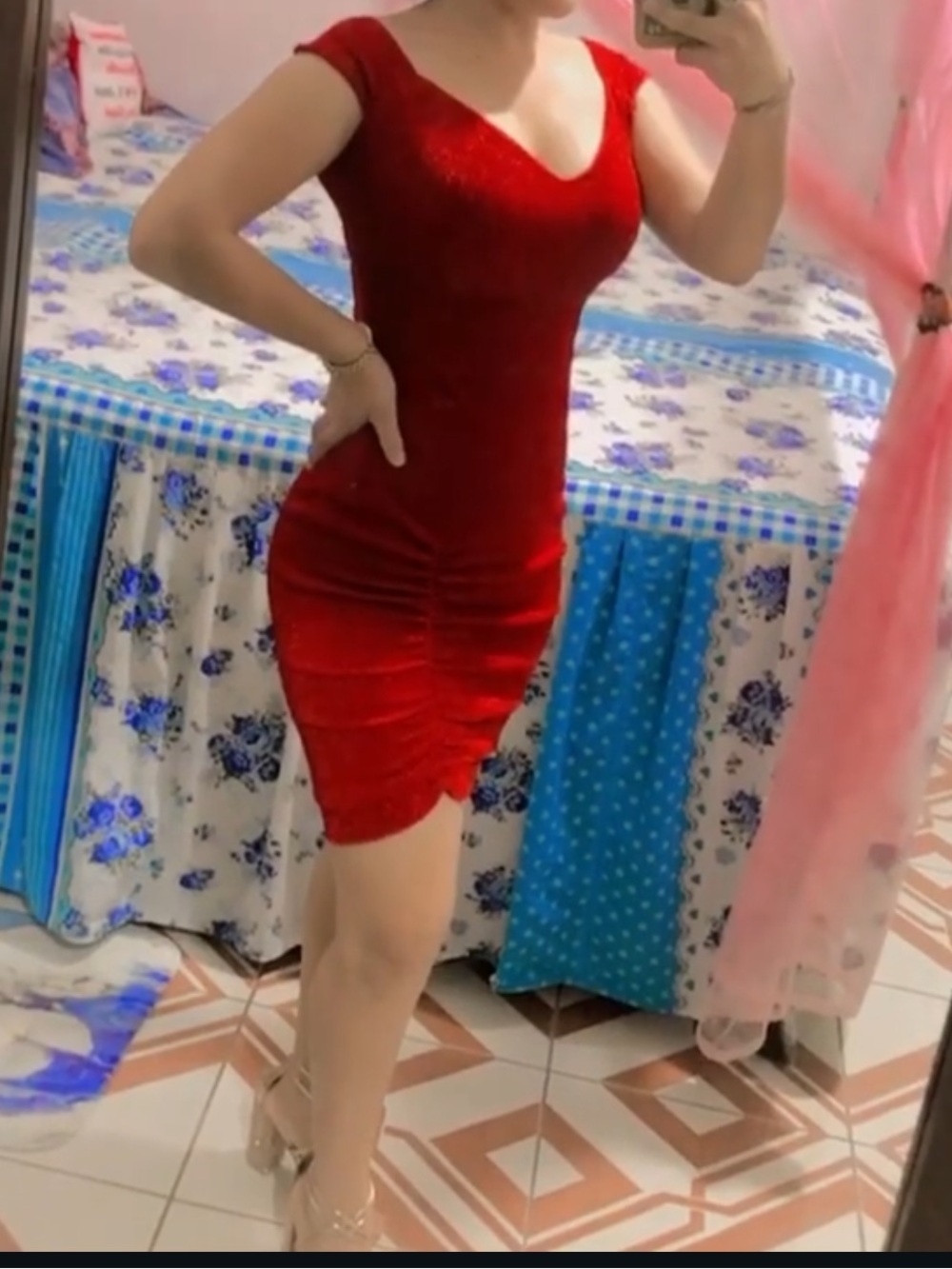 Red V-Neck Bodycon Dress - Women